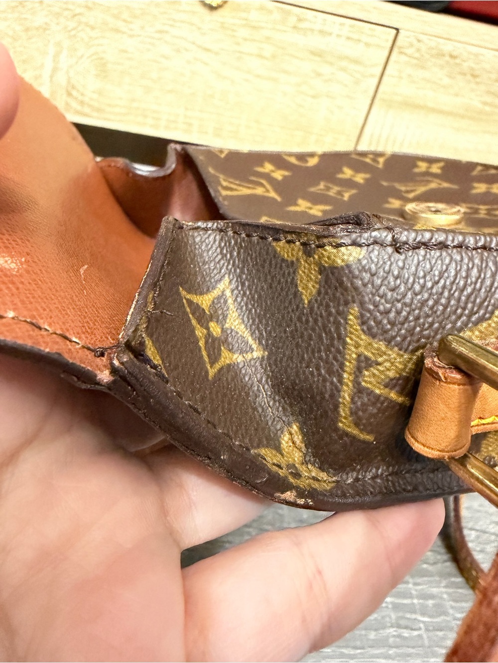 Louis Vuitton Vintage Mini St Cloud Monogram Crossbody Bag - Picture 15 of 15